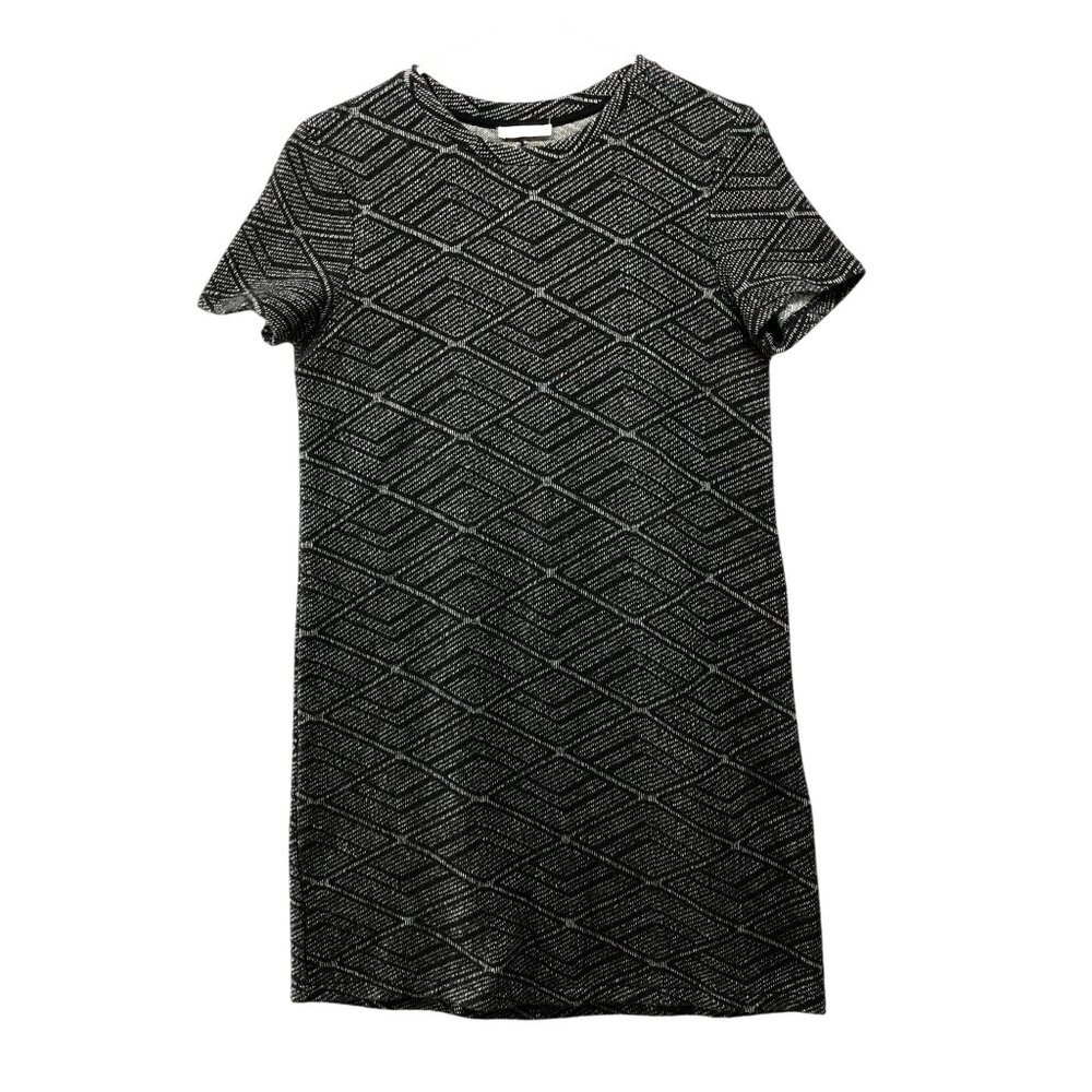 Zara Short Sleeve Shift Dress Size‎ S Black White Printed Knit Stretch Sweater